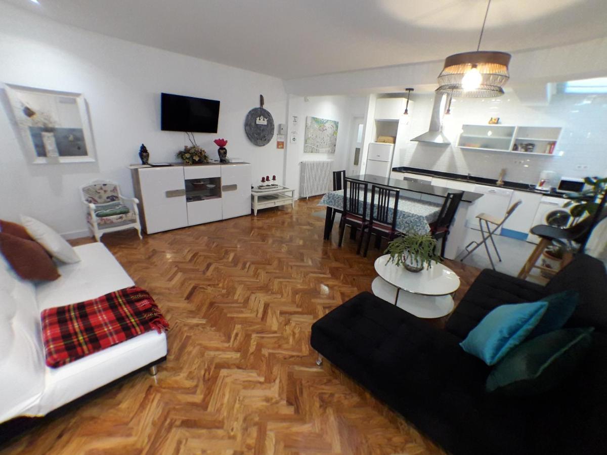 Apartamento Turístico Miguel - Logroño Exterior foto